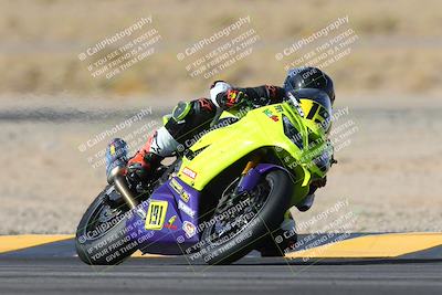 media/Dec-08-2024-CVMA (Sun) [[267e5a7075]]/Race 2-Amateur Supersport Open/